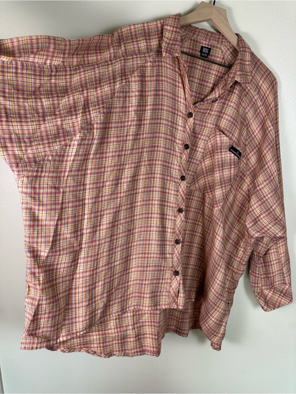 BDG Urban Outfitters Women XL Relaxed Oversized Brendan Pink Plaid Flannel Shirt - Picture 3 of 6